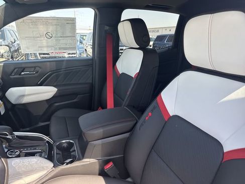 New 2026 GMC Canyon AT4X image 11