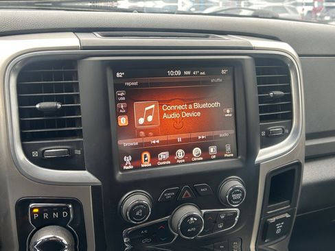 Used 2017 RAM 1500 Lone Star image 12