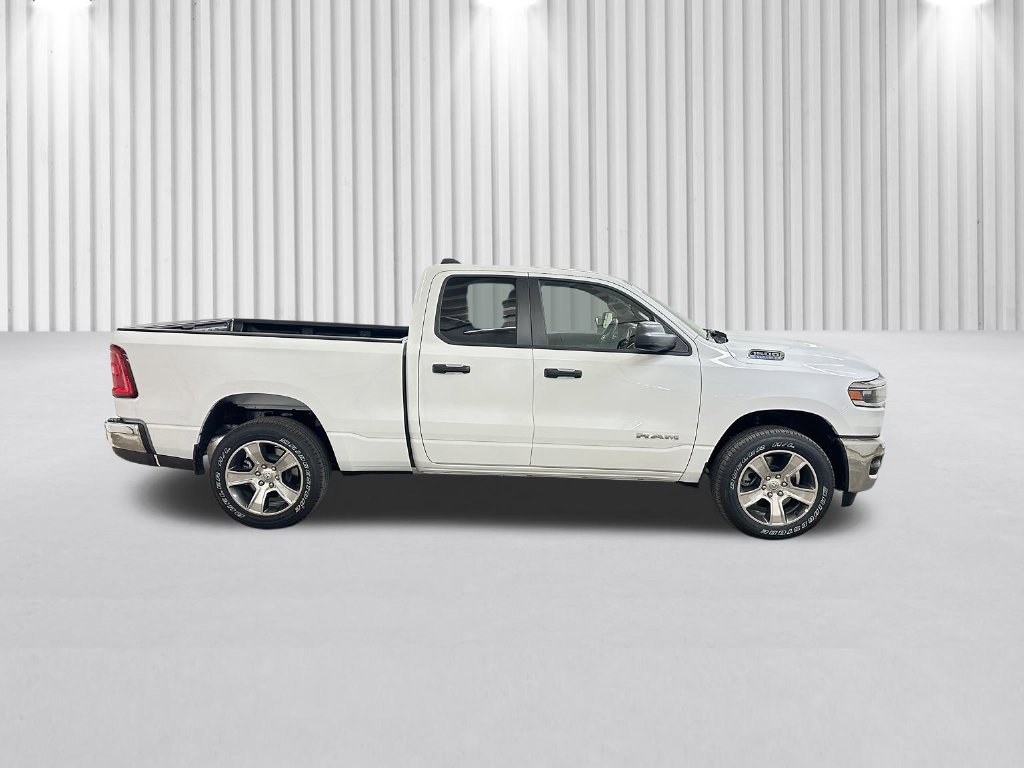 New 2026 RAM 1500 Tradesman AWD/4WD image 3
