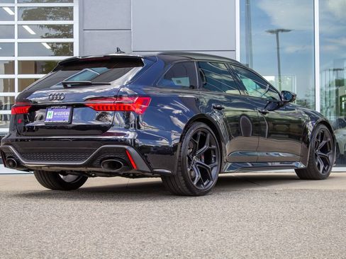 Used 2025 Audi RS 6 performance AWD/4WD image 10