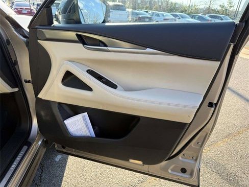 Used 2024 INFINITI QX60 Luxe image 15