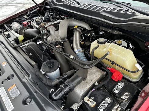 Used 2021 Ford F350 Lariat image 32