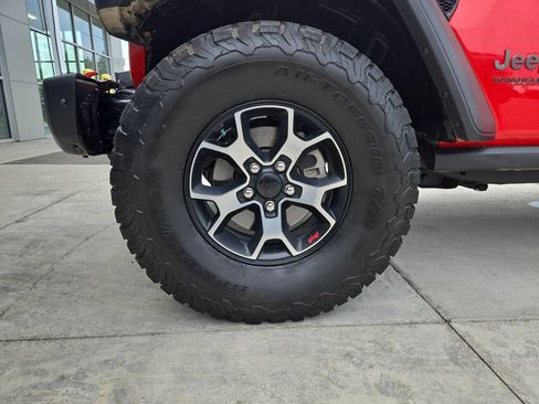 Used 2019 Jeep Wrangler Unlimited Rubicon AWD/4WD image 10