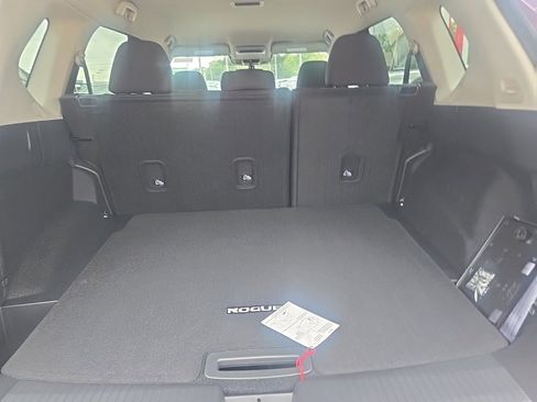 New 2026 Nissan Rogue SV image 31