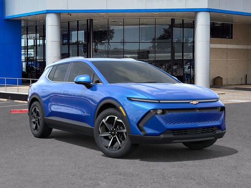 New 2026 Chevrolet Equinox EV LT image 7