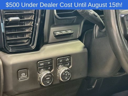 Used 2024 GMC Sierra 2500 AT4 w/ Technology Package AWD/4WD image 10
