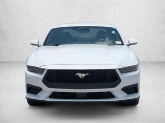 Used 2025 Ford Mustang Coupe RWD video 2