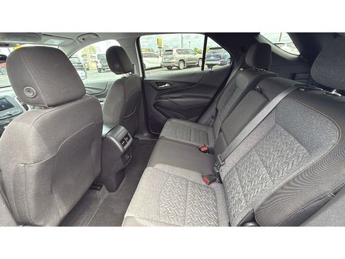 Used 2024 Chevrolet Equinox LT FWD image 35