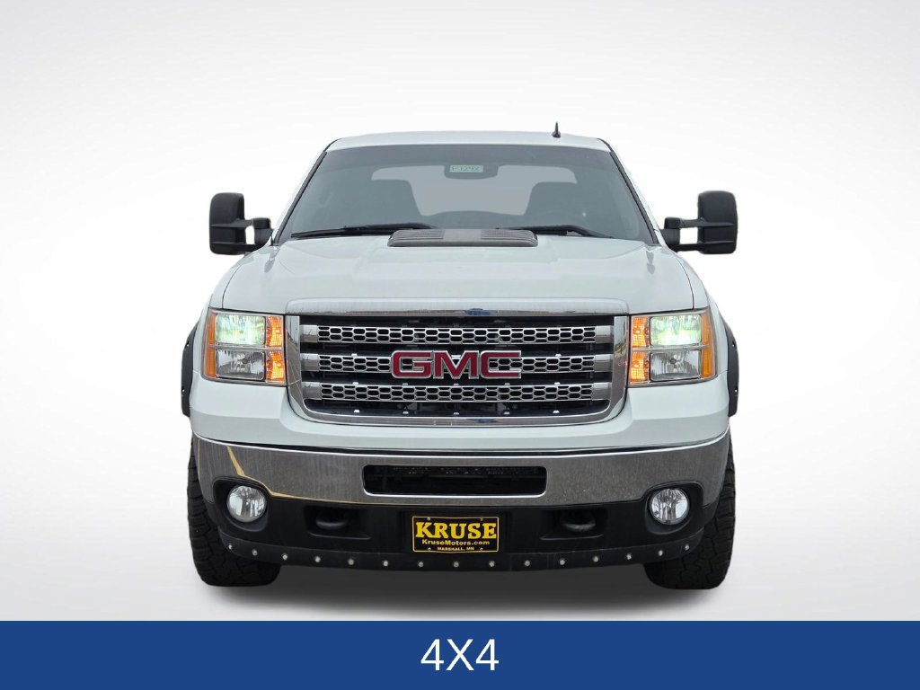 Used 2013 GMC Sierra 2500 SLT w/ Suspension Package, Off-Road AWD/4WD image 38