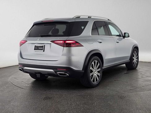 Certified 2025 Mercedes-Benz GLE 450 4MATIC image 3
