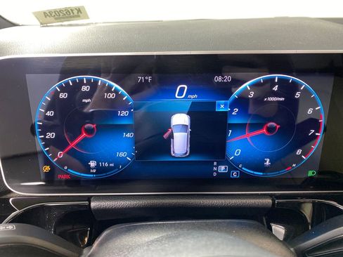 Used 2021 Mercedes-Benz GLA 250 4MATIC image 17