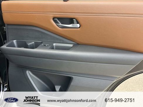 Used 2024 Nissan Pathfinder Platinum w/ Cargo Package FWD image 23