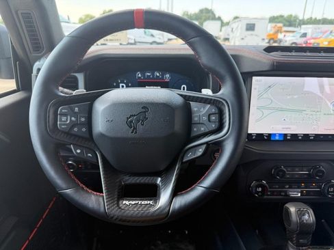 New 2025 Ford Bronco Raptor w/ Interior Carbon Fiber Pack AWD/4WD image 18