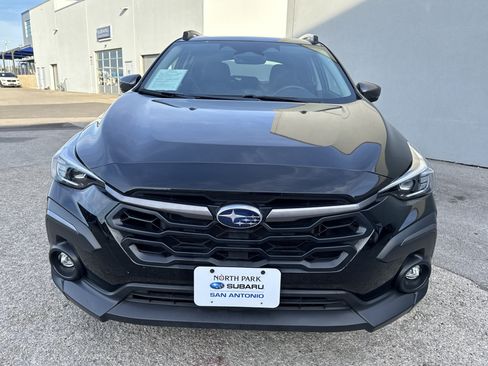 Certified 2024 Subaru Crosstrek 2.5i Limited w/ Crosstrek Mirror Package AWD/4WD image 11