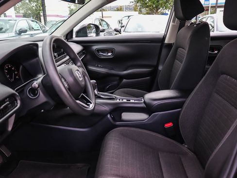 Certified 2024 Honda HR-V LX image 22