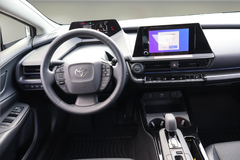 Certified 2026 Toyota Prius FWD image 15