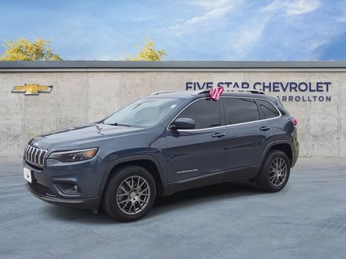 Used 2020 Jeep Cherokee Latitude Plus w/ Comfort/Convenience Group FWD image 4