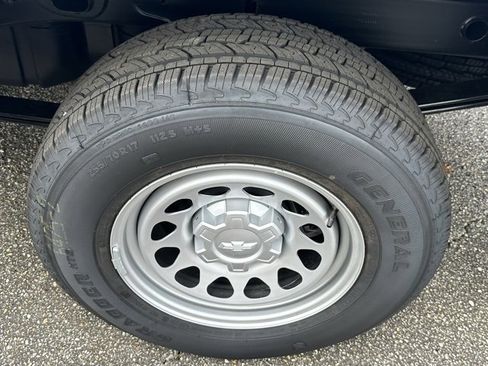 New 2026 Chevrolet Silverado 1500 W/T w/ WT Value Package image 17