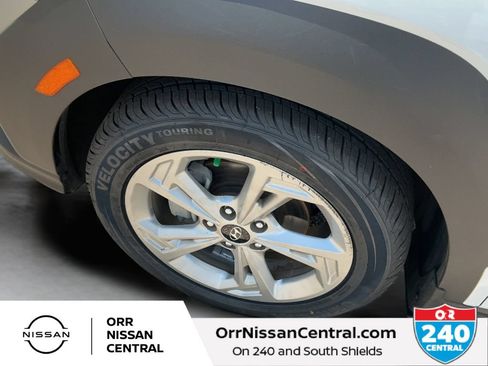 Used 2023 Hyundai Kona SEL w/ Cargo Package FWD image 9