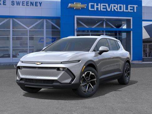 New 2026 Chevrolet Equinox EV LT AWD/4WD image 6