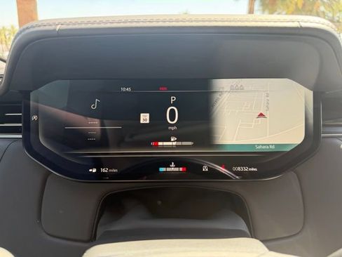 Used 2023 Land Rover Range Rover Long Wheelbase First Edition image 12