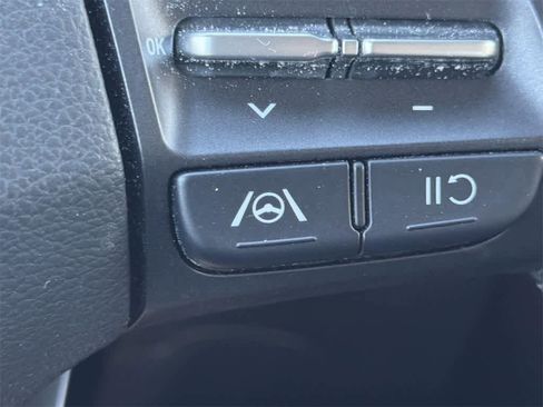 Used 2022 Hyundai Kona SEL w/ Convenience Package image 24