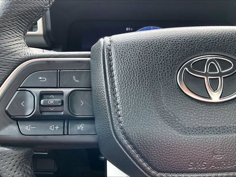 Used 2024 Toyota Tacoma TRD Sport image 26