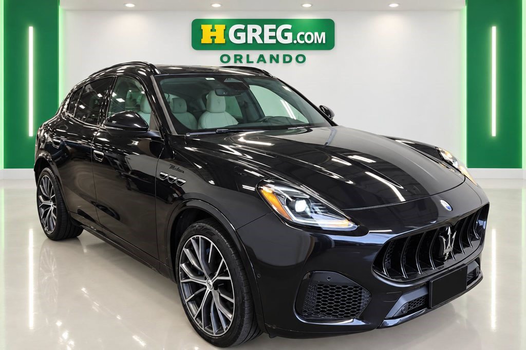 Used 2023 Maserati Grecale Modena AWD/4WD image 4