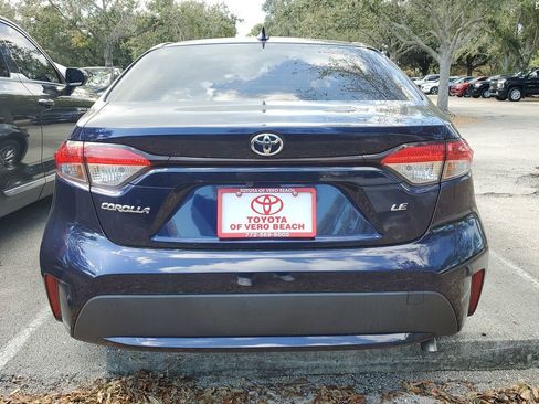 Used 2021 Toyota Corolla LE w/ LE Convenience Package image 5