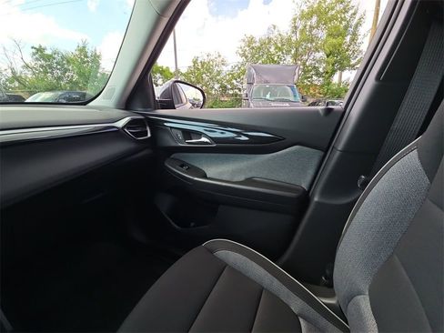 New 2026 Chevrolet TrailBlazer LT w/ Convenience Package image 11