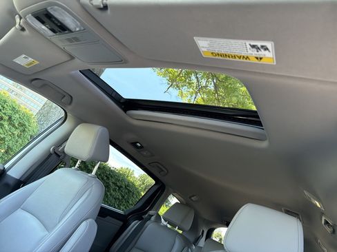 Used 2023 Honda Odyssey EX-L image 23