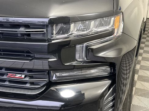Used 2021 Chevrolet Silverado 1500 LT Trail Boss image 9