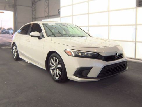 Used 2023 Honda Civic LX image 7