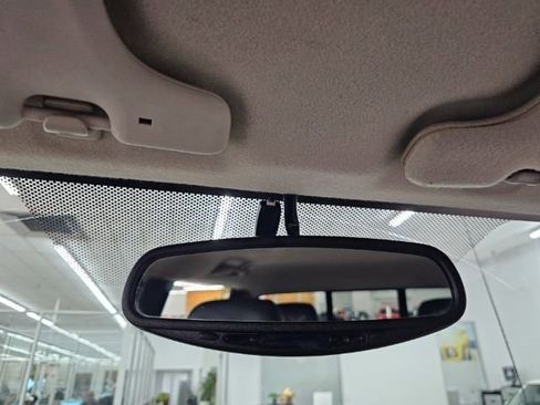 Used 2005 Chevrolet Colorado LS image 22