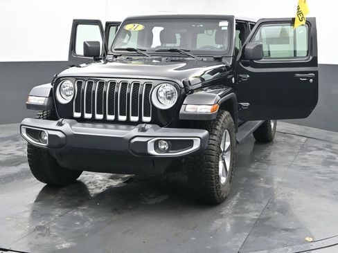 Used 2021 Jeep Wrangler Unlimited Sahara image 53