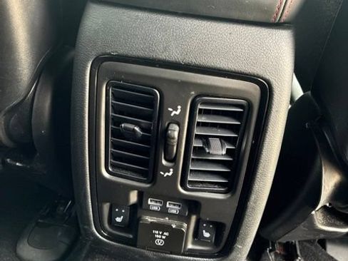 Used 2025 Dodge Durango R/T AWD/4WD image 18