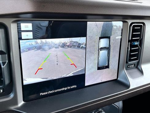 Used 2022 Ford Bronco Outer Banks w/ Sasquatch Package image 24