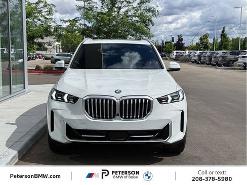 New 2026 BMW X5 xDrive50e AWD/4WD image 8