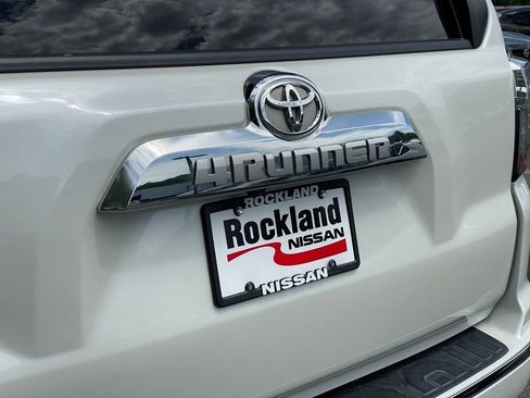 Used 2022 Toyota 4Runner Limited AWD/4WD image 37