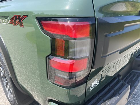 New 2026 Nissan Frontier PRO-4X w/ Tow Package AWD/4WD image 13