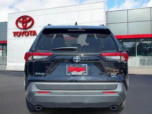 Certified 2025 Toyota RAV4 XLE AWD/4WD image 7