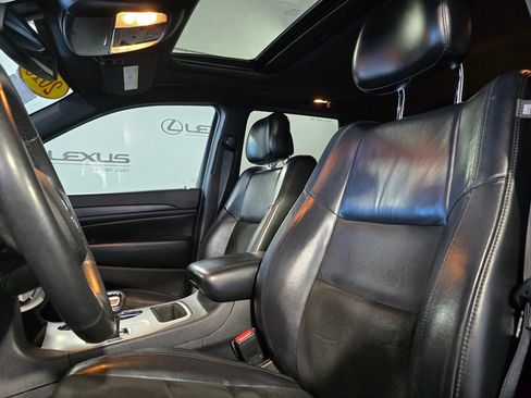 Used 2015 Jeep Grand Cherokee Altitude image 15