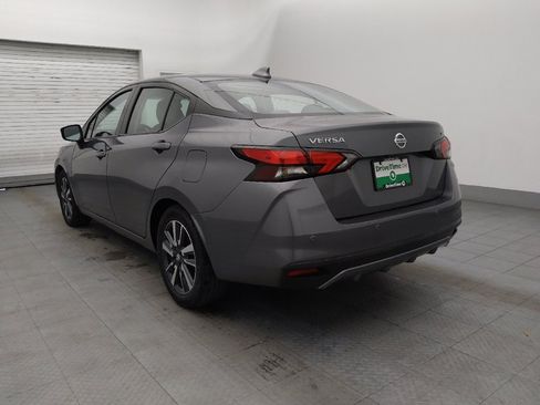Used 2021 Nissan Versa SV image 5