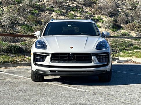 New 2026 Porsche Macan S image 11