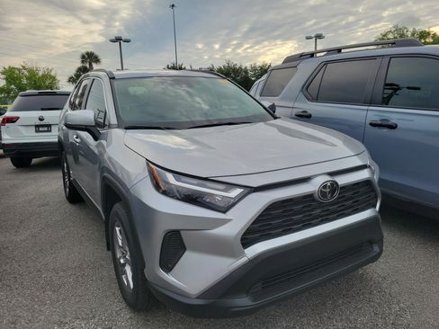 Certified 2025 Toyota RAV4 LE AWD/4WD image 30