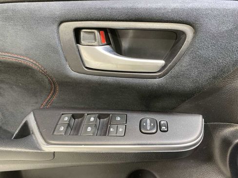 Used 2015 Toyota Camry XSE image 23