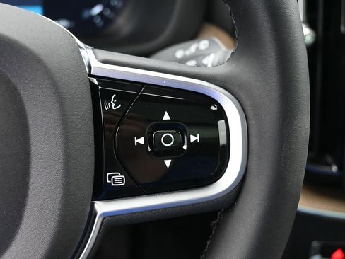 New 2026 Volvo XC60 B5 Plus w/ Protection Package Premier image 10