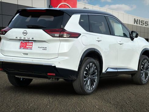 New 2026 Nissan Rogue Platinum image 3