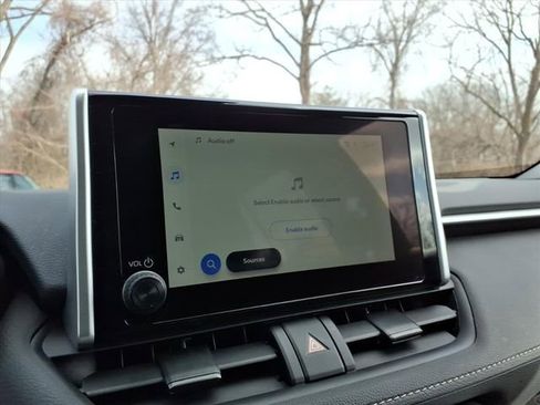 Certified 2025 Toyota RAV4 LE image 18