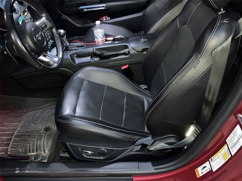 Used 2018 Ford Mustang GT Premium RWD image 2